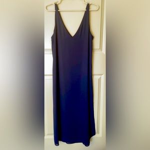The Aritzia Babaton Jeremy dress